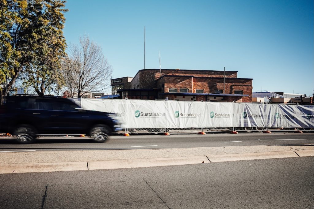 Sustainabylt High Street Toilet Block HR-2 copy